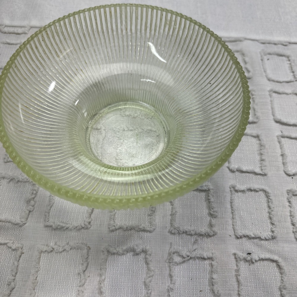 Anchor Hocking Manhattan Green Depression Glass Bowl Ribbed Art Deco‎ 6.5 Inch